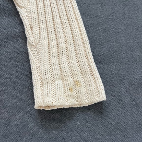 Classy, cream-colored turtleneck - Picture 3 of 4